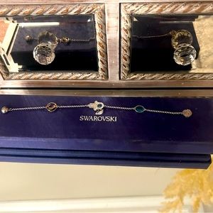 Swavorski Hamsa bracelet